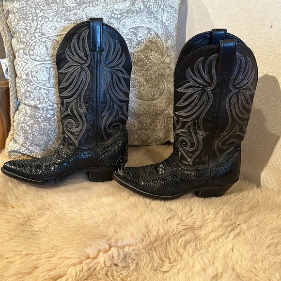 Laredo vintage snakeskin western cowboy boot - Picture 2 of 10